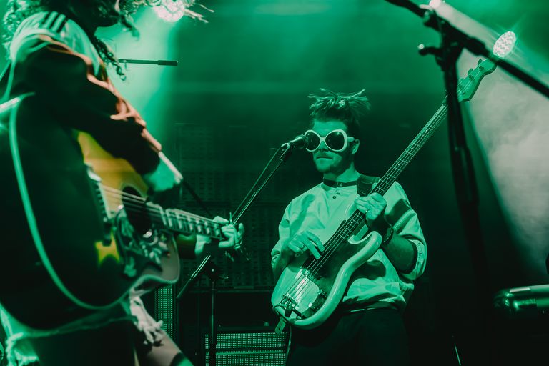 Selve performing live at The Gov in Adelaide 